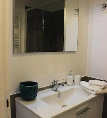 بيت للعطل Colosseo Living *