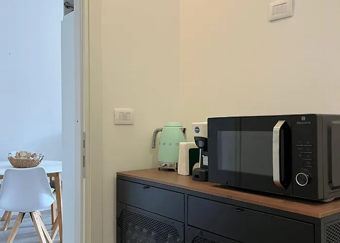 Colosseo Living روما